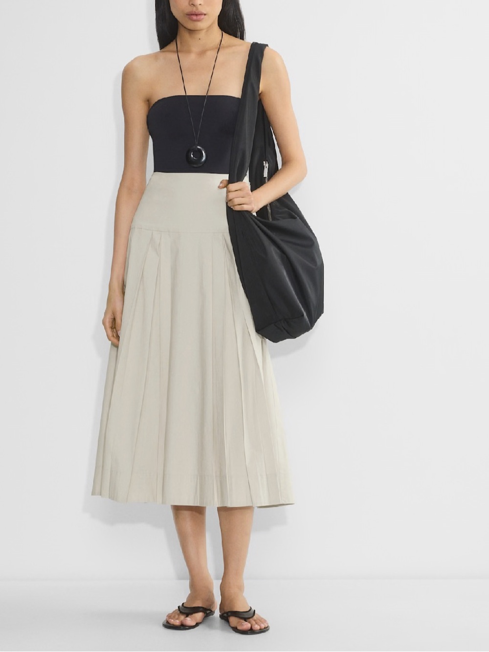 ✨Aritzia Skirt✨